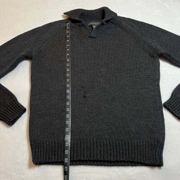 Banana Republic Men's 100% Wool Knit Sweater Size Medium Cozy Winter Layers - Picture 6 of 8